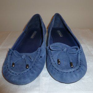 NEW 7 1/2 M Leather Suede Blue BCBG BCBGeneration New Loafers Slip on